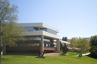 American Jewish University