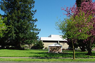 Multnomah University