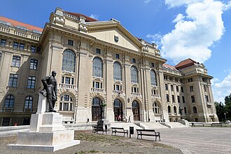 University of Debrecen