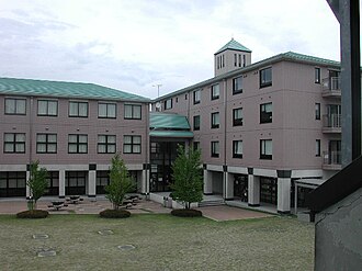 Takasaki University of Commerce