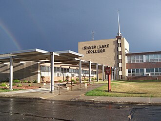 Silver Lake College
